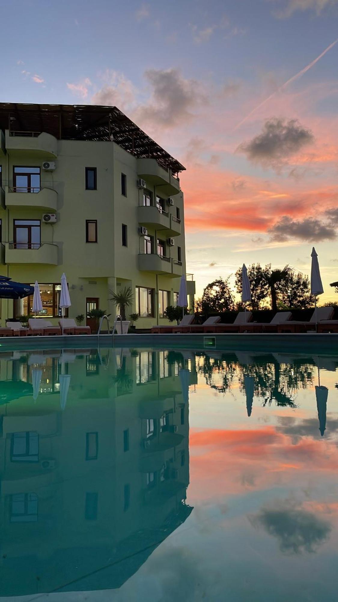 Paradise Laguna Vain Lezhe Ngoại thất bức ảnh